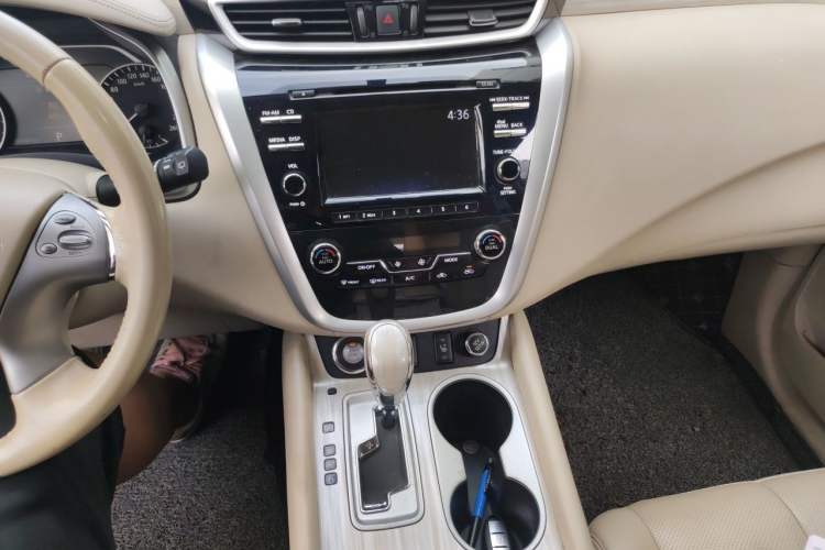 Used Nissan Murano 2015 2.5L XL Two-Wheel Drive Smart Edition Audio And AC Panel