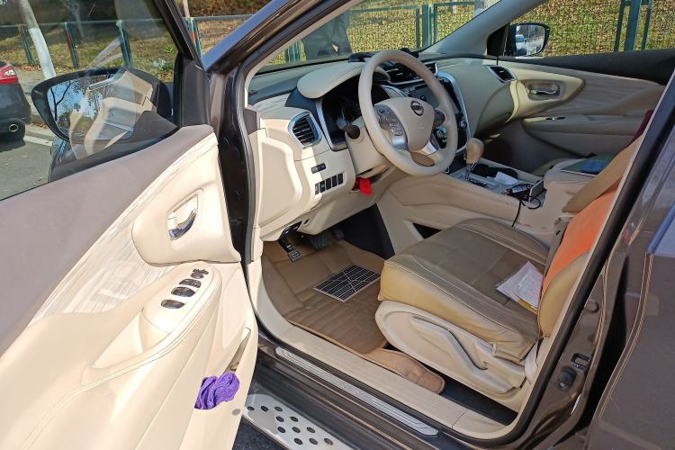 Used Nissan Murano 2015 2.5L XE Two-Wheel-Drive Elite Edition Driver Seat