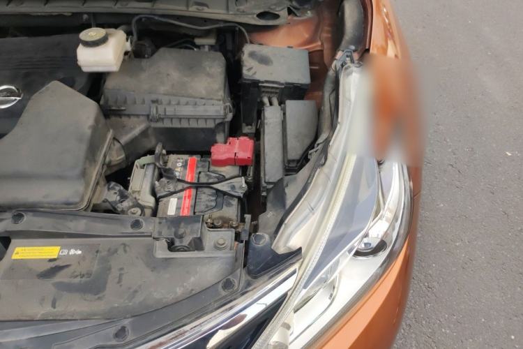 Used Nissan Murano 2015 2.5L XL Two-Wheel Drive Smart Edition Engine Bay Left