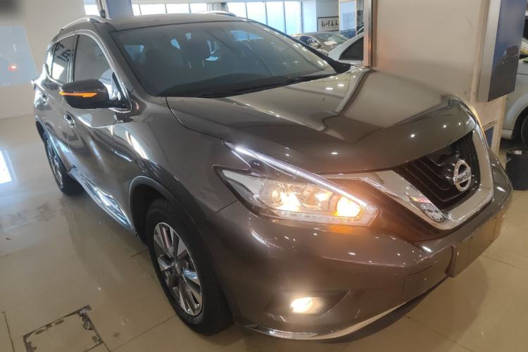 Used Nissan Murano 2015 2.5L XE Two-Wheel-Drive Elite Edition Exterior 2