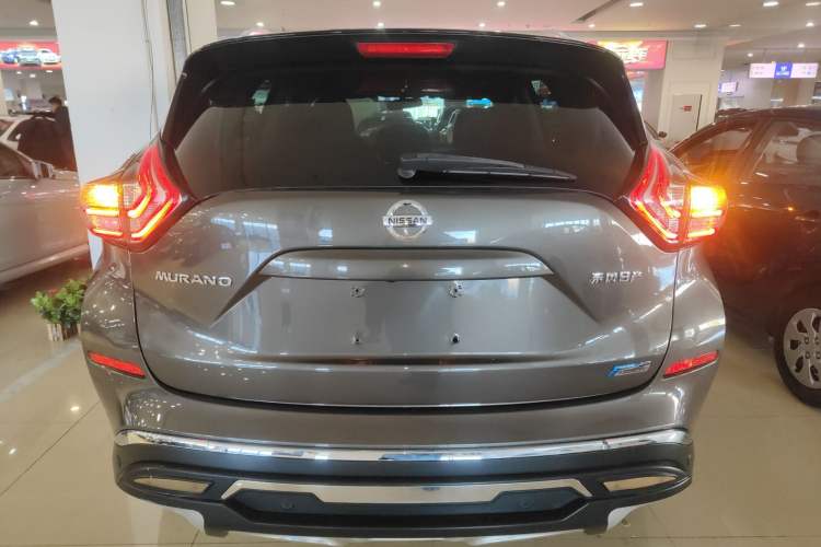 Used Nissan Murano 2015 2.5L XE Two-Wheel-Drive Elite Edition Exterior 4
