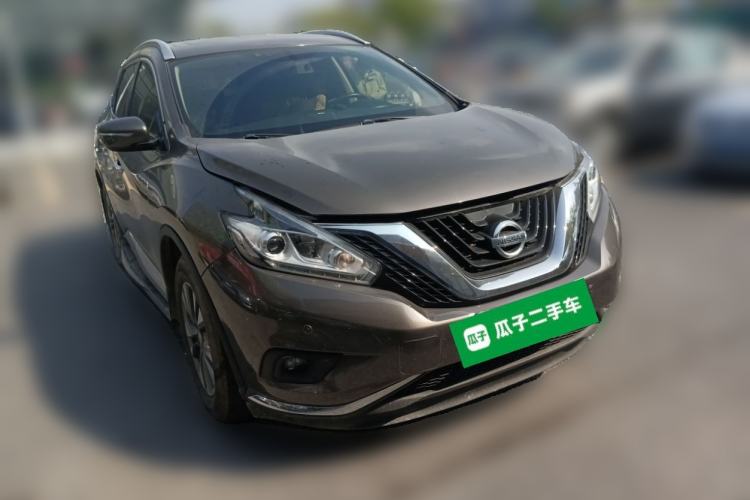 Used Nissan Murano 2015 2.5L XL Two-Wheel Drive Smart Edition Front Right 45 Deg