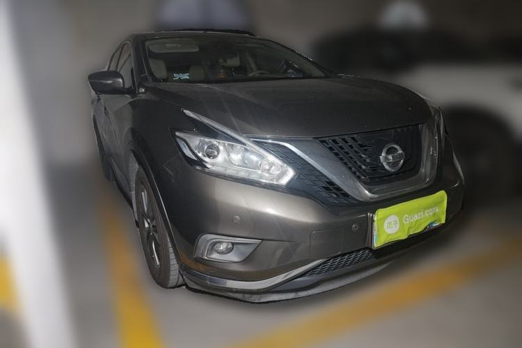 Used Nissan Murano 2015 2.5L XL NAVI Plus Two-Wheel Drive Smart Edition Front Right 45 Deg