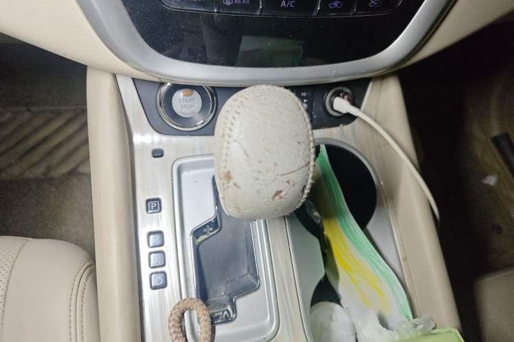 Used Nissan Murano 2015 2.5L XL NAVI Plus Two-Wheel Drive Smart Edition Gear Lever