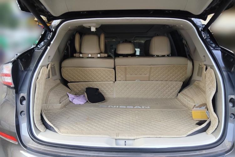 Used Nissan Murano 2015 2.5L XL Two-Wheel Drive Smart Edition Trunk