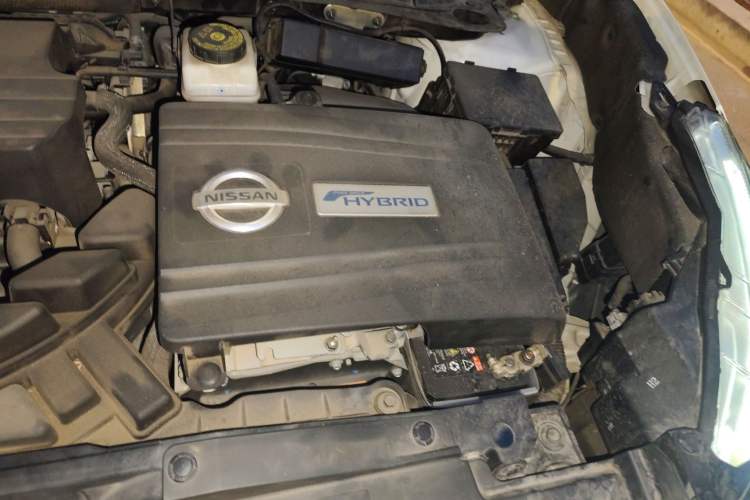 Used Nissan Murano 2016 2.5 S/C HEV XL Four-Wheel Drive Hybrid Prestige Edition Engine Bay Left