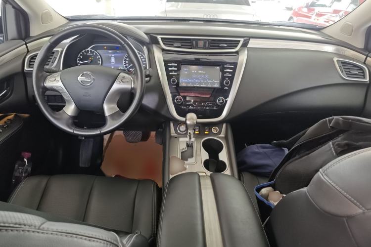Used Nissan Murano 2017 2.5L XL Two-Wheel Drive Smart Edition Center Console