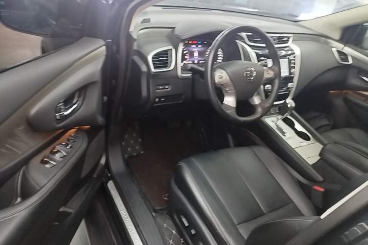 Used Nissan Murano 2017 2.5L XL Two-Wheel Drive Smart Edition Driver Seat