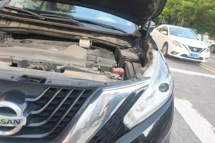 Used Nissan Murano 2017 2.5L XL Two-Wheel Drive Smart Edition Engine Bay Left