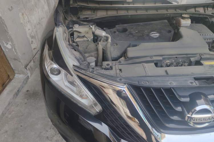 Used Nissan Murano 2017 2.5L XL Two-Wheel Drive Smart Edition Engine Bay Right
