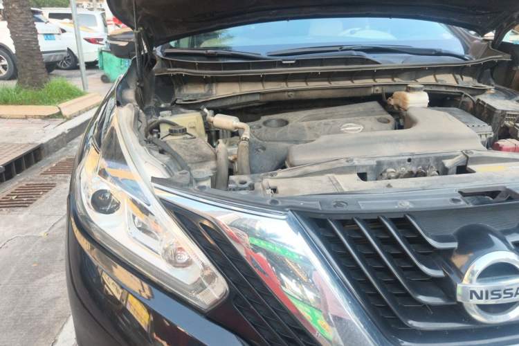 Used Nissan Murano 2017 2.5L XL Two-Wheel Drive Smart Edition Engine Bay Right