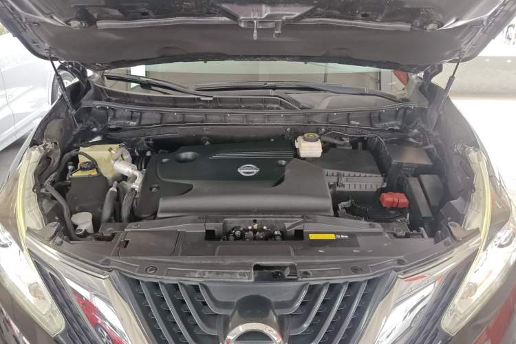 Used Nissan Murano 2017 2.5L XL Two-Wheel Drive Smart Edition Engine Bay
