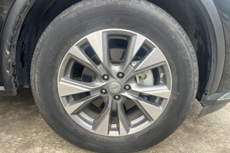 Used Nissan Murano 2017 2.5L XL Two-Wheel Drive Smart Edition Exterior 9