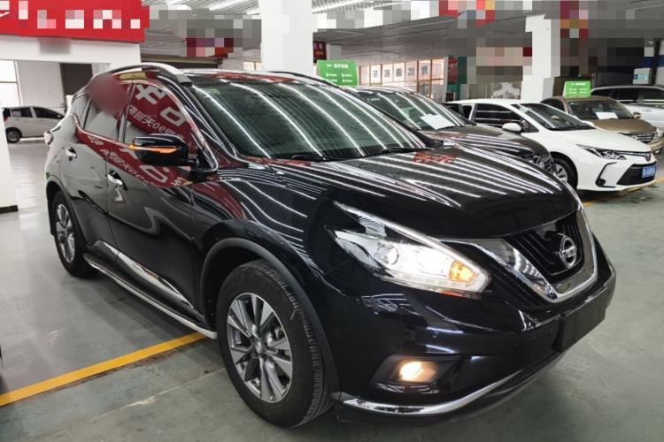Used Nissan Murano 2017 2.5L XL Two-Wheel Drive Smart Edition Front Right 45 Deg