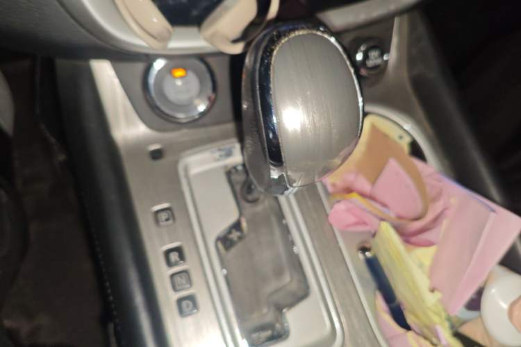 Used Nissan Murano 2017 2.5L XL Two-Wheel Drive Smart Edition Gear Lever