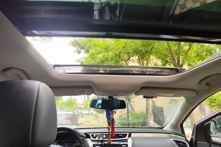 Used Nissan Murano 2017 2.5L XL Two-Wheel Drive Smart Edition Headliner