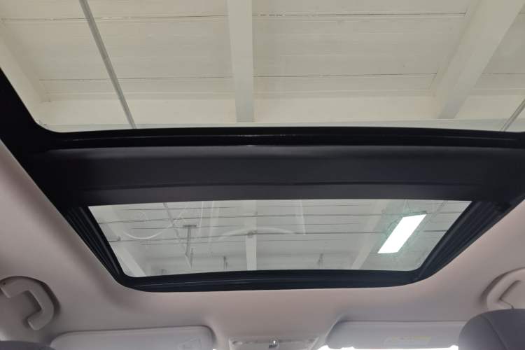 Used Nissan Murano 2017 2.5L XL Two-Wheel Drive Smart Edition Headliner