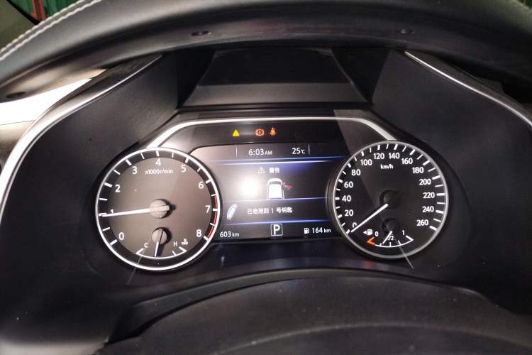 Used Nissan Murano 2017 2.5L XE Two-Wheel Drive Elite Edition Instrument Cluster