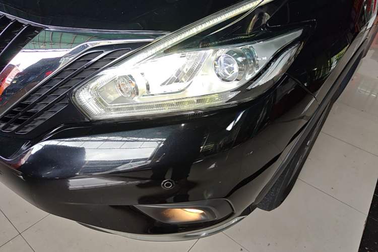 Used Nissan Murano 2017 2.5L XL Two-Wheel Drive Smart Edition Left Front Headlight