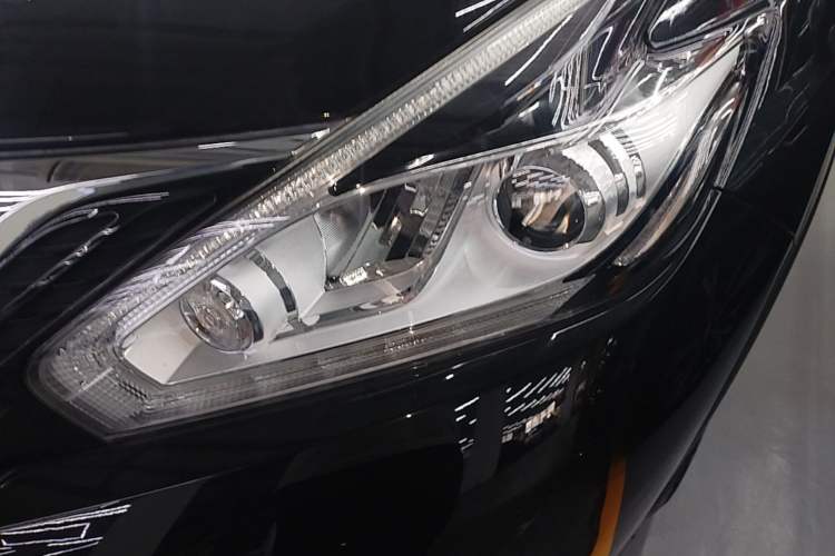 Used Nissan Murano 2017 2.5L XL Two-Wheel Drive Smart Edition Left Front Headlight