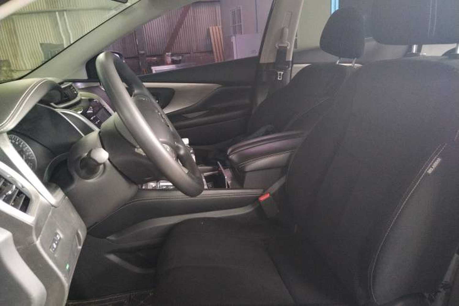 Used Nissan Murano 2017 2.5L XE Two-Wheel Drive Elite Edition Left Front Seat