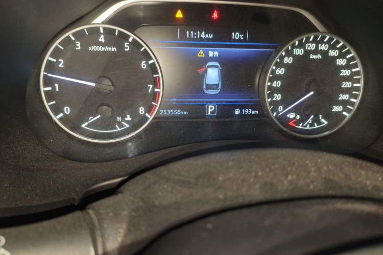 Used Nissan Murano 2017 2.5L XL Two-Wheel Drive Smart Edition Odometer Close Up