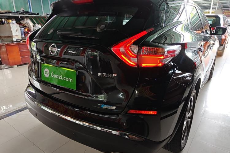 Used Nissan Murano 2017 2.5L XL Two-Wheel Drive Smart Edition Rear Right 45 Deg
