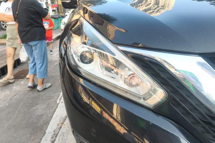 Used Nissan Murano 2017 2.5L XL Two-Wheel Drive Smart Edition Right Front Headlight