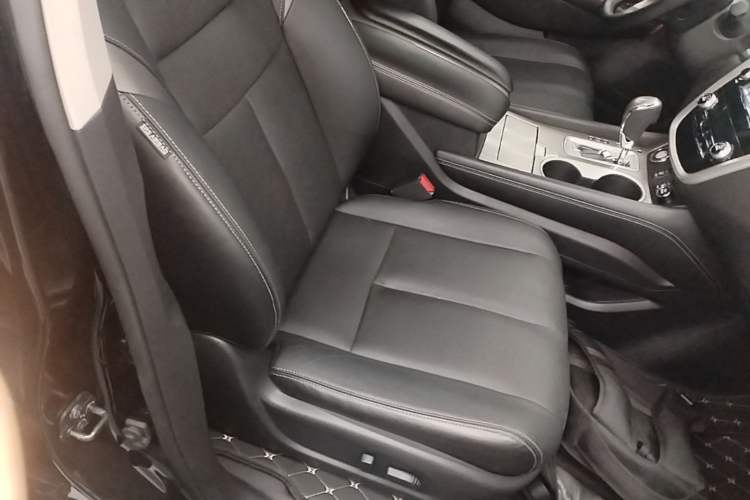 Used Nissan Murano 2017 2.5L XL Two-Wheel Drive Smart Edition Right Front Seat