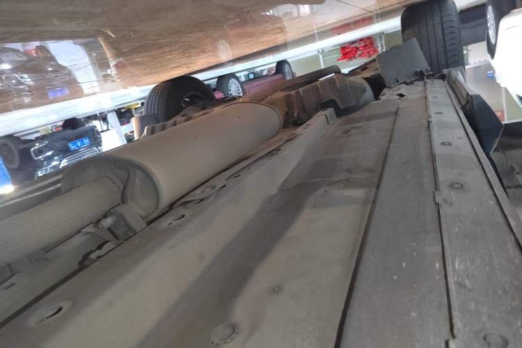 Used Nissan Murano 2017 2.5L XL Two-Wheel Drive Smart Edition Right Side Sill