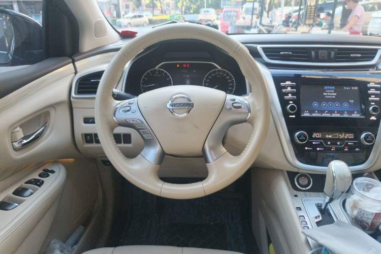 Used Nissan Murano 2017 2.5L XL Two-Wheel Drive Smart Edition Steering Wheel