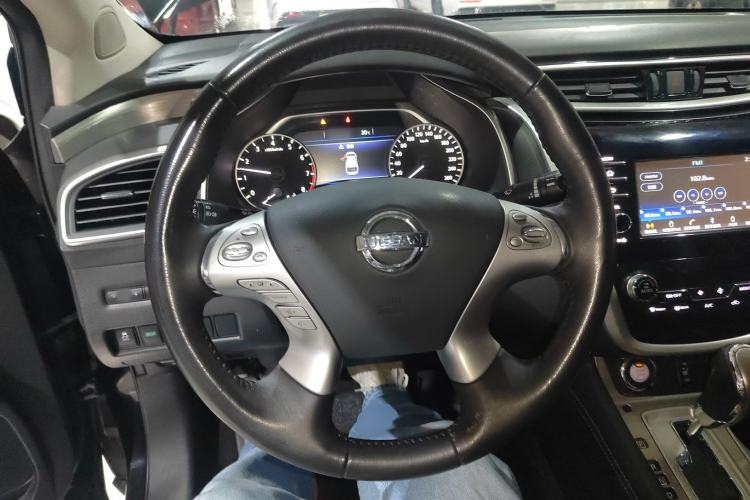 Used Nissan Murano 2017 2.5L XL Two-Wheel Drive Smart Edition Steering Wheel