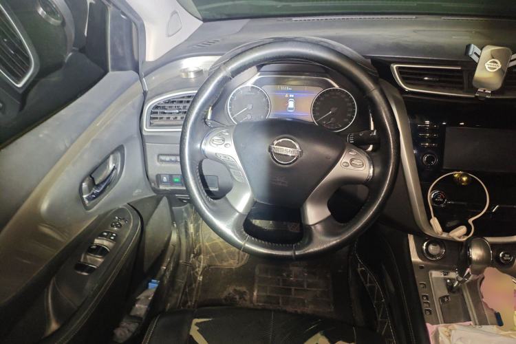 Used Nissan Murano 2017 2.5L XL Two-Wheel Drive Smart Edition Steering Wheel
