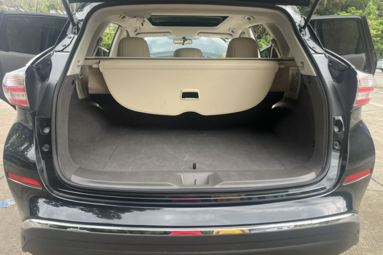 Used Nissan Murano 2017 2.5L XL Two-Wheel Drive Smart Edition Trunk