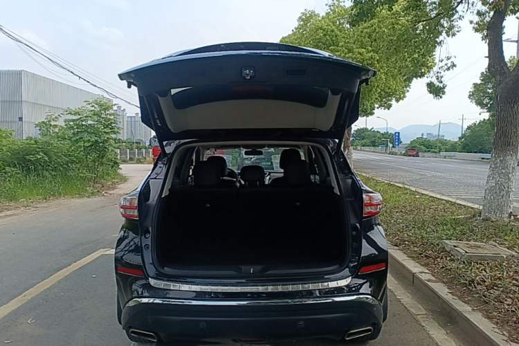 Used Nissan Murano 2017 2.5L XL Two-Wheel Drive Smart Edition Trunk