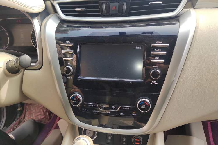 Used Nissan Murano 2017 2.5L XL Two-Wheel Drive Smart Edition Audio And AC Panel
