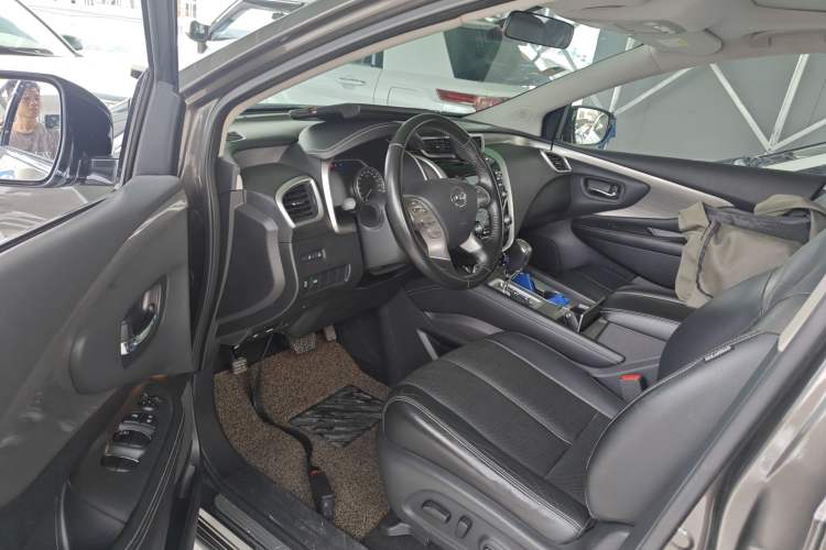 Used Nissan Murano 2017 2.5L XL Two-Wheel Drive Smart Edition Driver Seat