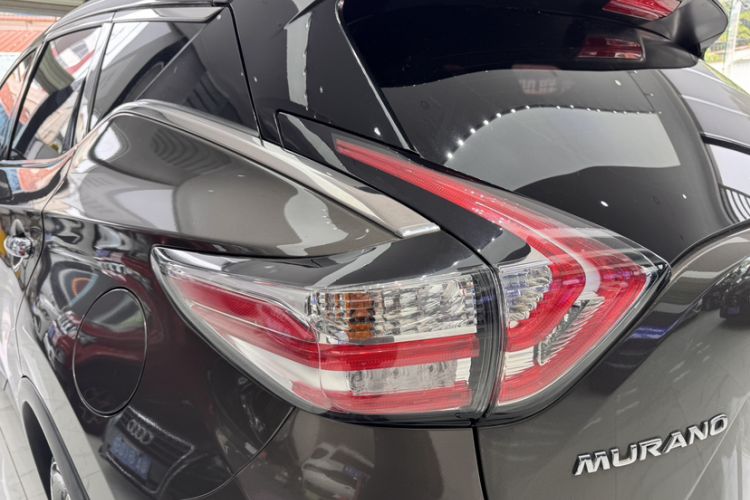 Used Nissan Murano 2017 2.5L XL Two-Wheel Drive Smart Edition Exterior 12