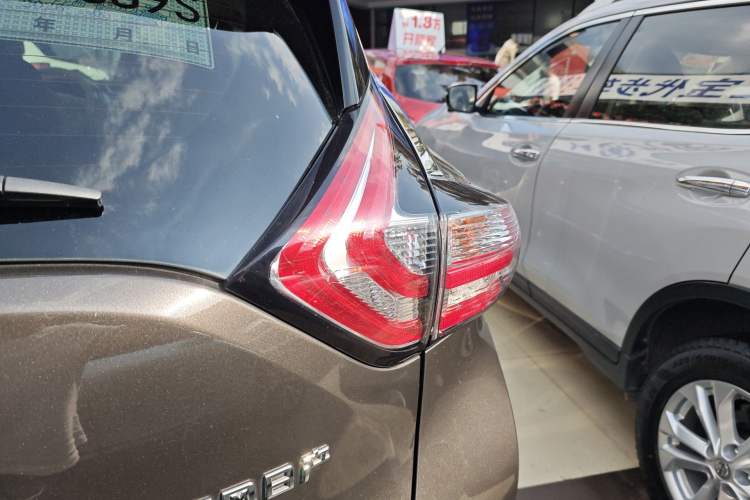 Used Nissan Murano 2017 2.5 S/C HEV XV Four-Wheel Drive Hybrid Flagship Edition Exterior 3