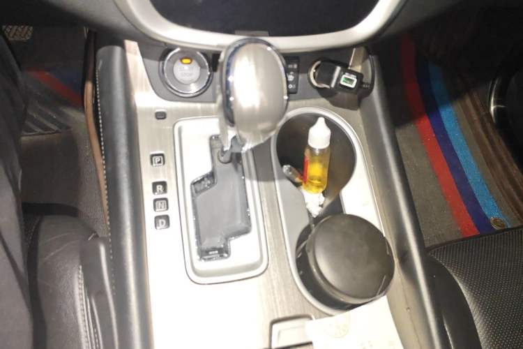 Used Nissan Murano 2017 2.5L XL Two-Wheel Drive Smart Edition Gear Lever