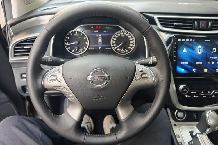 Used Nissan Murano 2017 2.5L XL Two-Wheel Drive Smart Edition Interior 1
