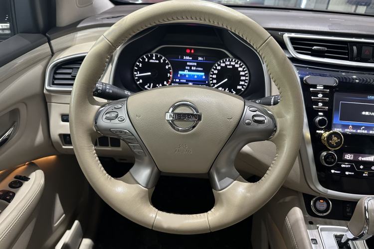 Used Nissan Murano 2017 2.5L XL Two-Wheel Drive Smart Edition Interior 4