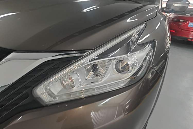 Used Nissan Murano 2017 2.5L XL Two-Wheel Drive Smart Edition Left Front Headlight