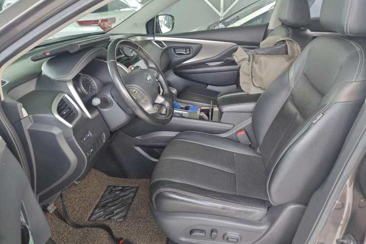 Used Nissan Murano 2017 2.5L XL Two-Wheel Drive Smart Edition Left Front Seat
