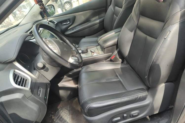 Used Nissan Murano 2017 2.5L XL Two-Wheel Drive Smart Edition Left Front Seat