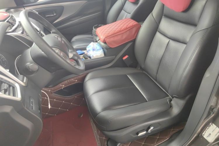Used Nissan Murano 2017 2.5L XE Two-Wheel Drive Elite Edition Left Front Seat