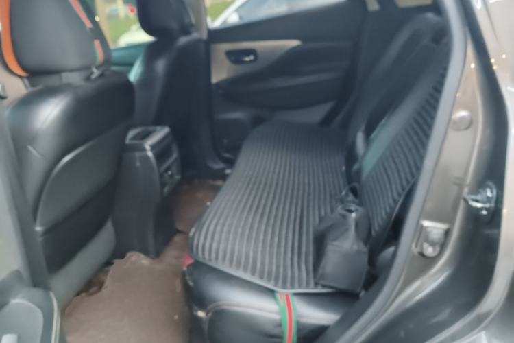 Used Nissan Murano 2017 2.5L XE Two-Wheel Drive Elite Edition Left Rear Seat