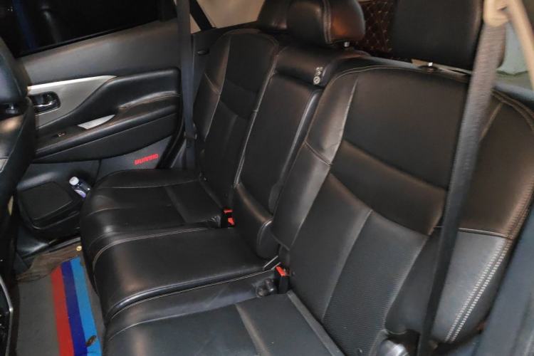 Used Nissan Murano 2017 2.5L XL Two-Wheel Drive Smart Edition Left Rear Seat