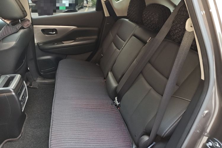 Used Nissan Murano 2017 2.5L XL Two-Wheel Drive Smart Edition Left Rear Seat
