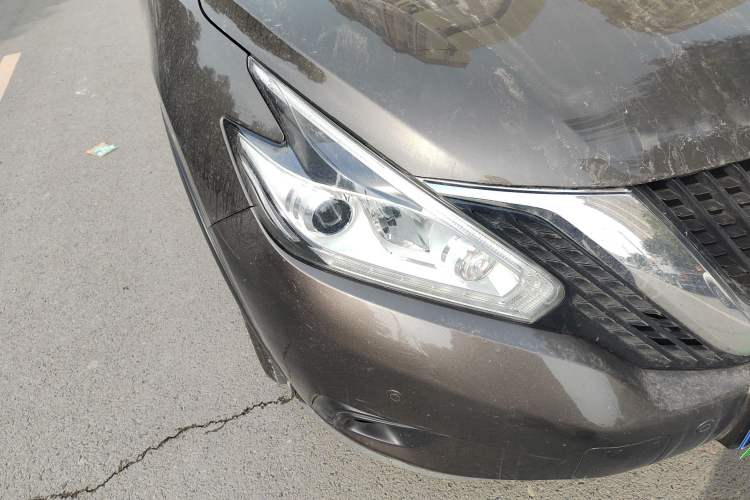 Used Nissan Murano 2017 2.5L XL Two-Wheel Drive Smart Edition Right Front Headlight
